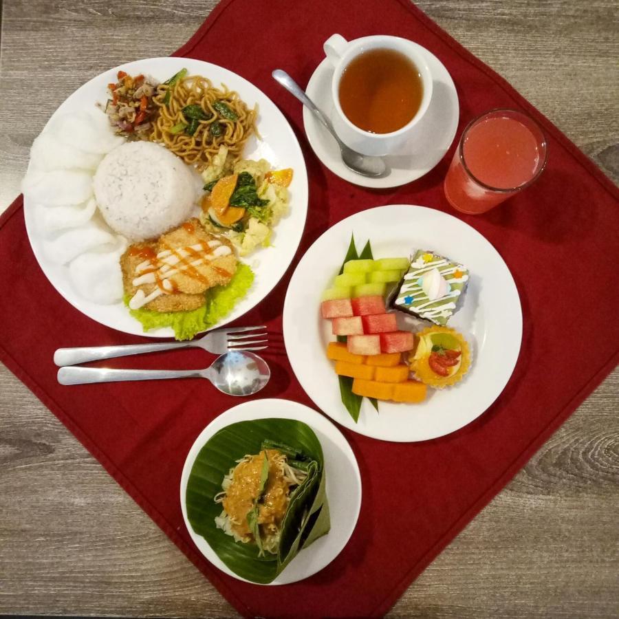 Green Red Hotel Syariah Jombang Esterno foto
