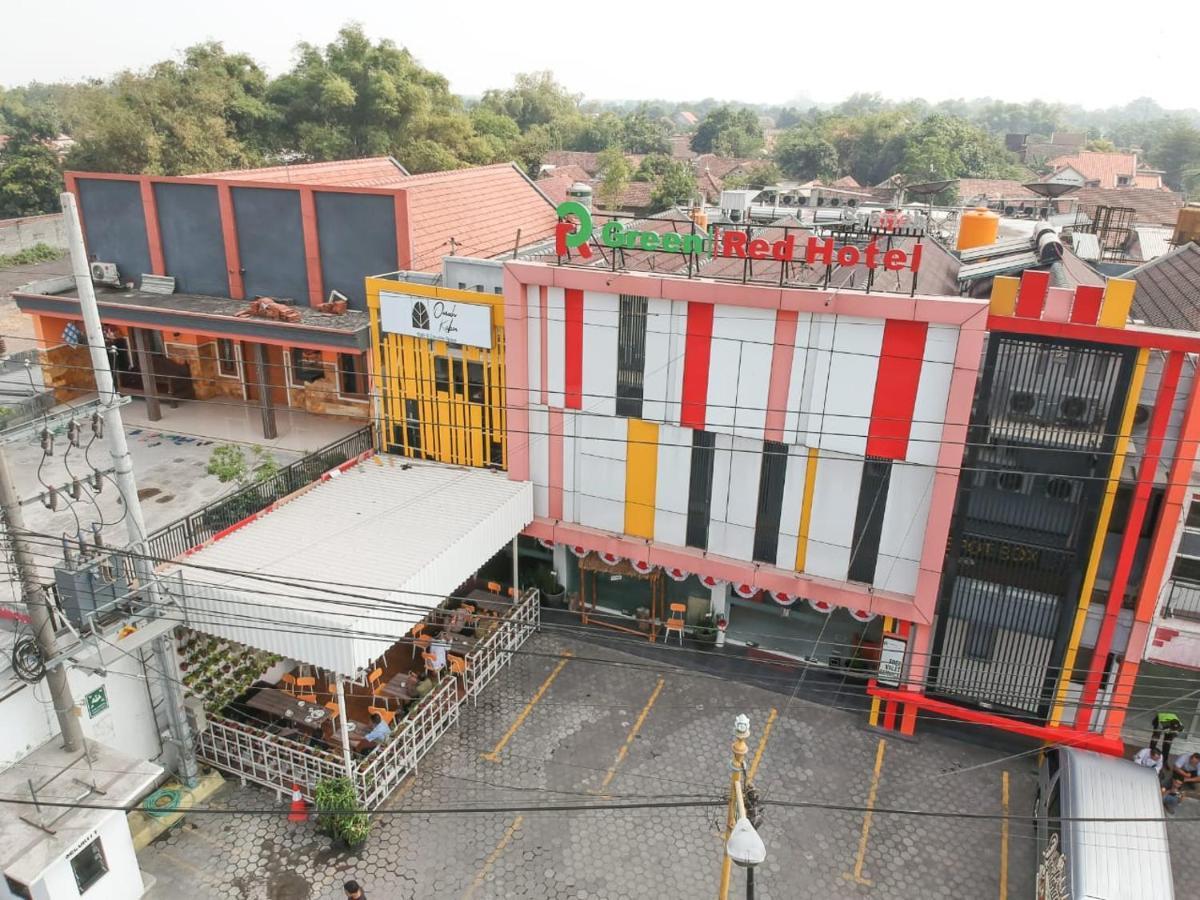 Green Red Hotel Syariah Jombang Esterno foto